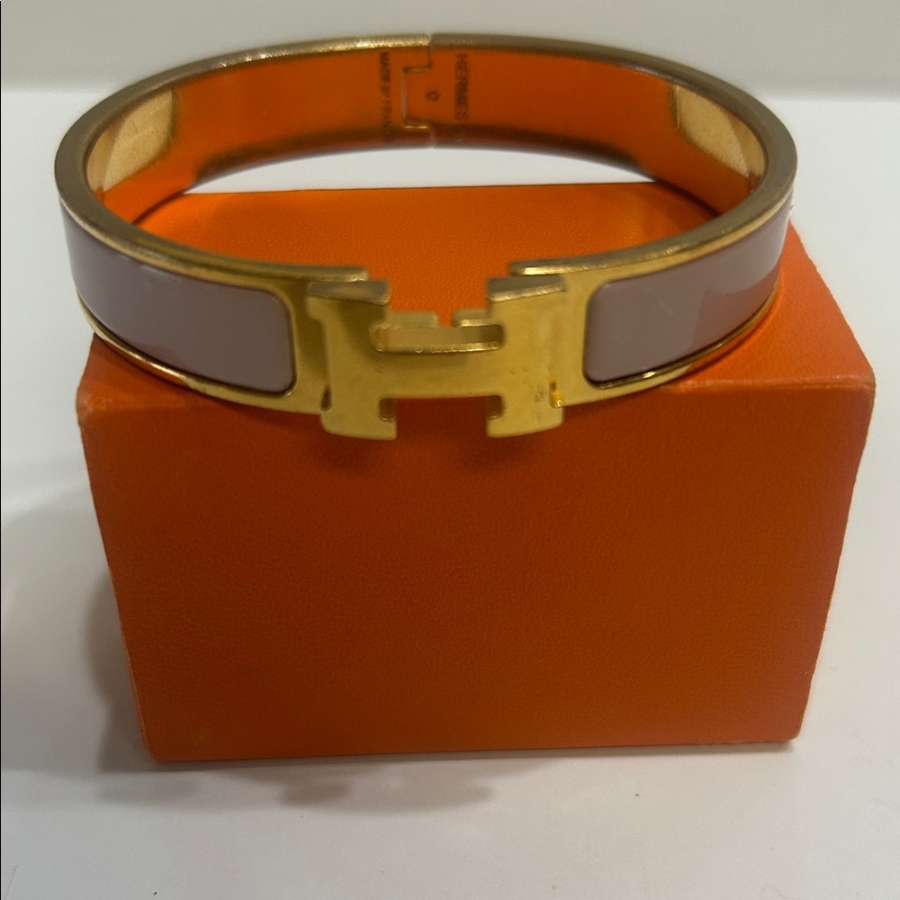 Hermes Clic pink bracelet